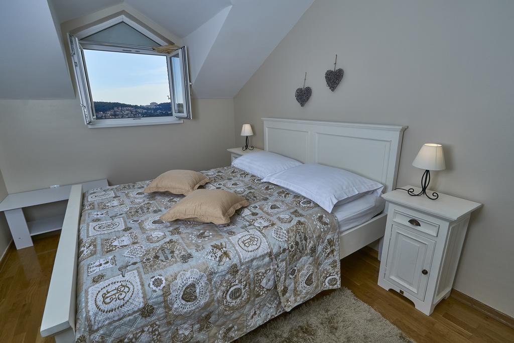 Lucy'S View Apartment Dubrovnik Exterior photo